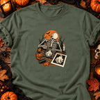 Squelette graveur de fantôme t-shirt — T-shirt vert militaire
