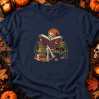 T-shirt Squelette lecteur sur banc parc, coloris bleu marine