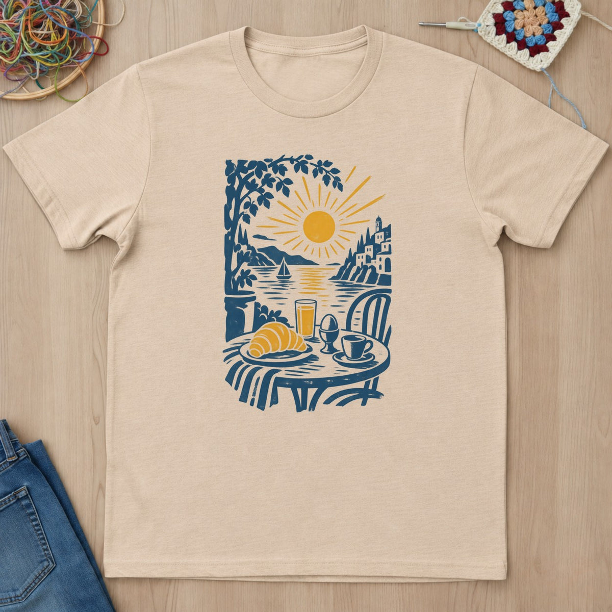 T-shirt naturel présenté à plat