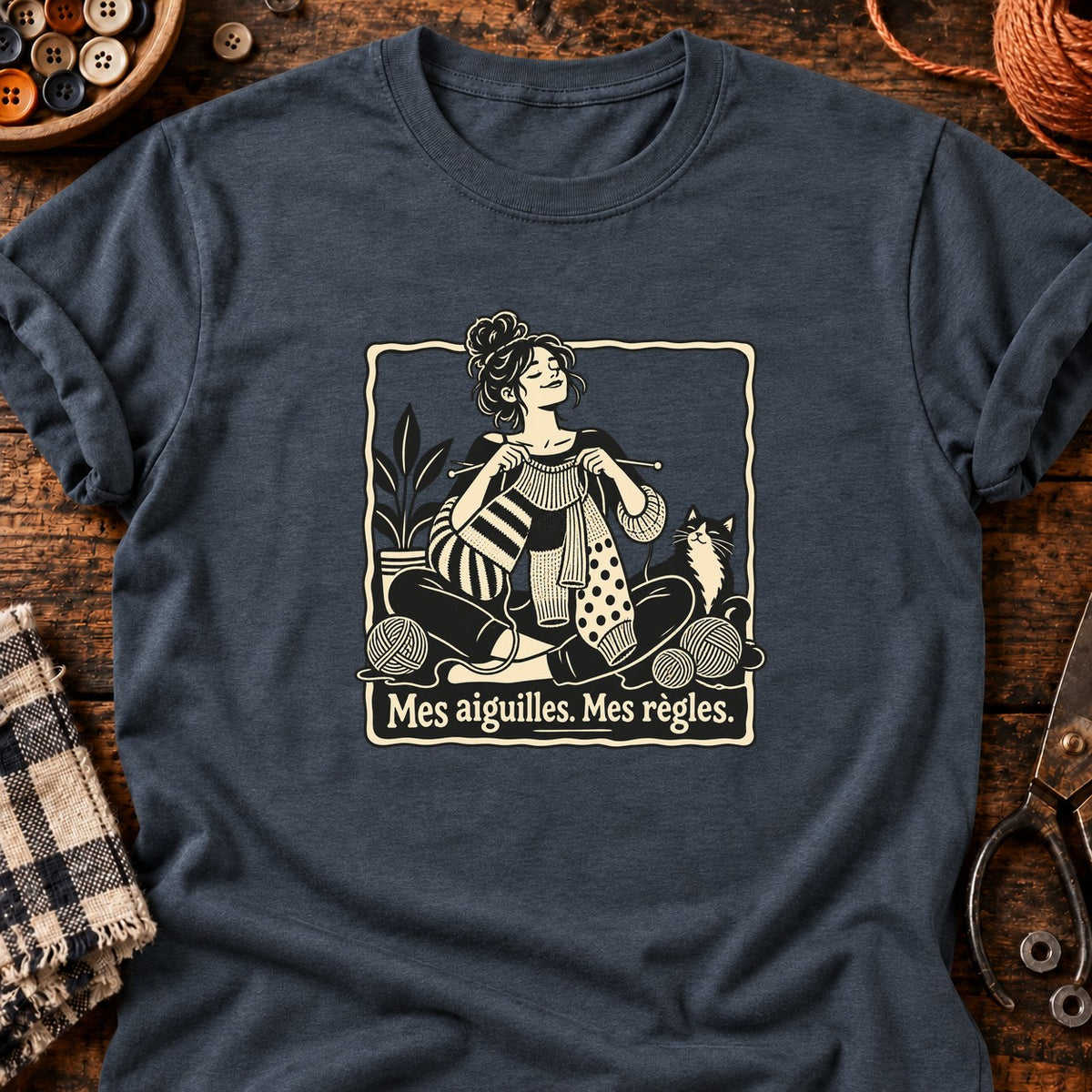 Mes aiguilles. Mes règles. Femme tricotant — T-shirt gris anthracite chiné