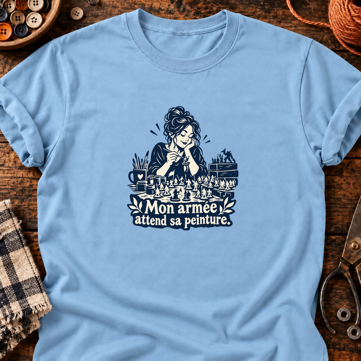 Peinture de figurines Mon armée attend sa peinture. — T-shirt bleu clair
