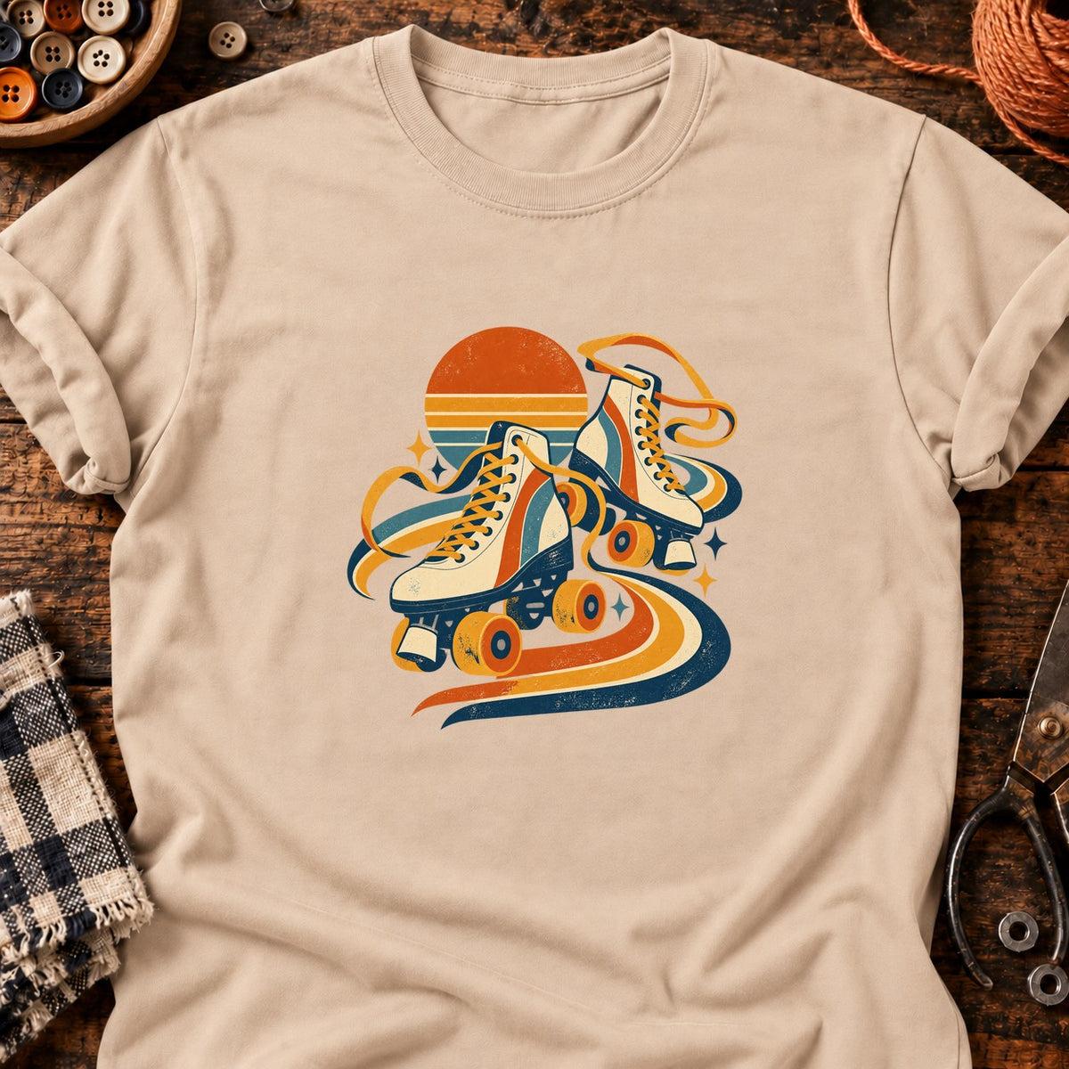 Patins à roulettes rétro géométriques — T-shirt naturel