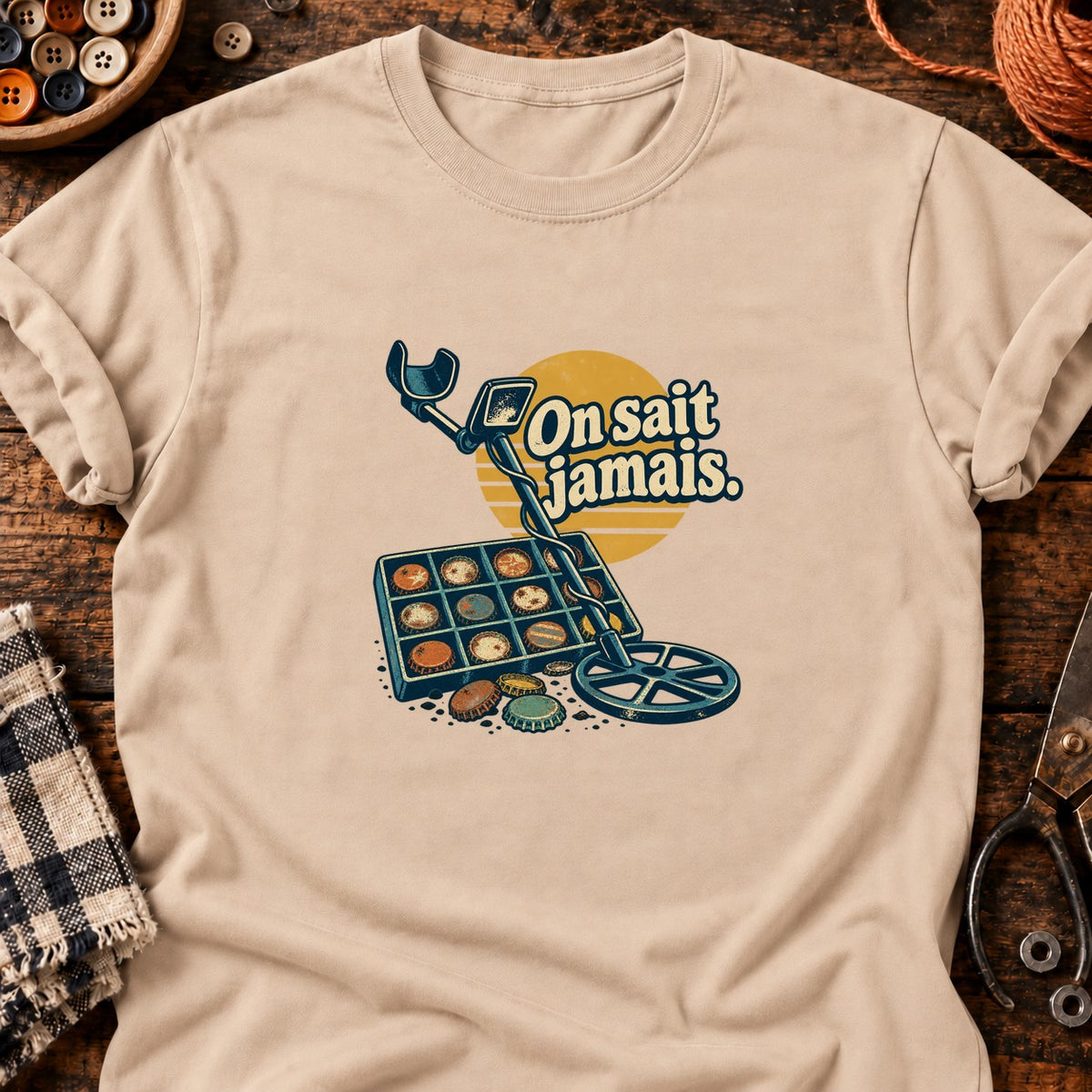 Chasseur de bouchons On sait jamais. — T-shirt naturel
