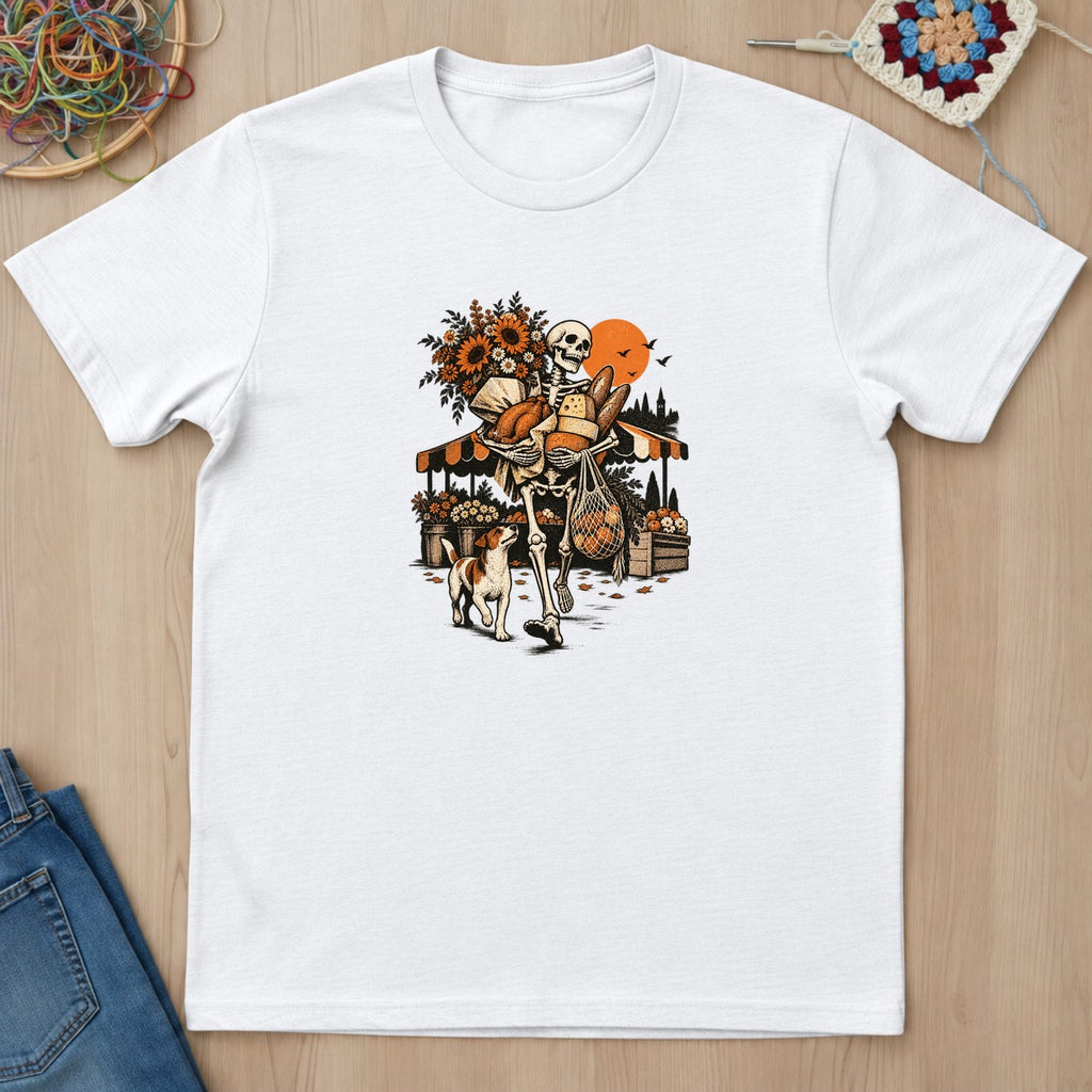 T-shirt blanc présenté à plat