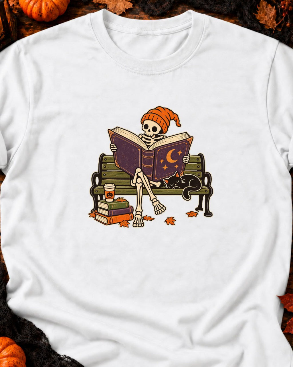 Squelette lecteur sur banc parc T-Shirt — video