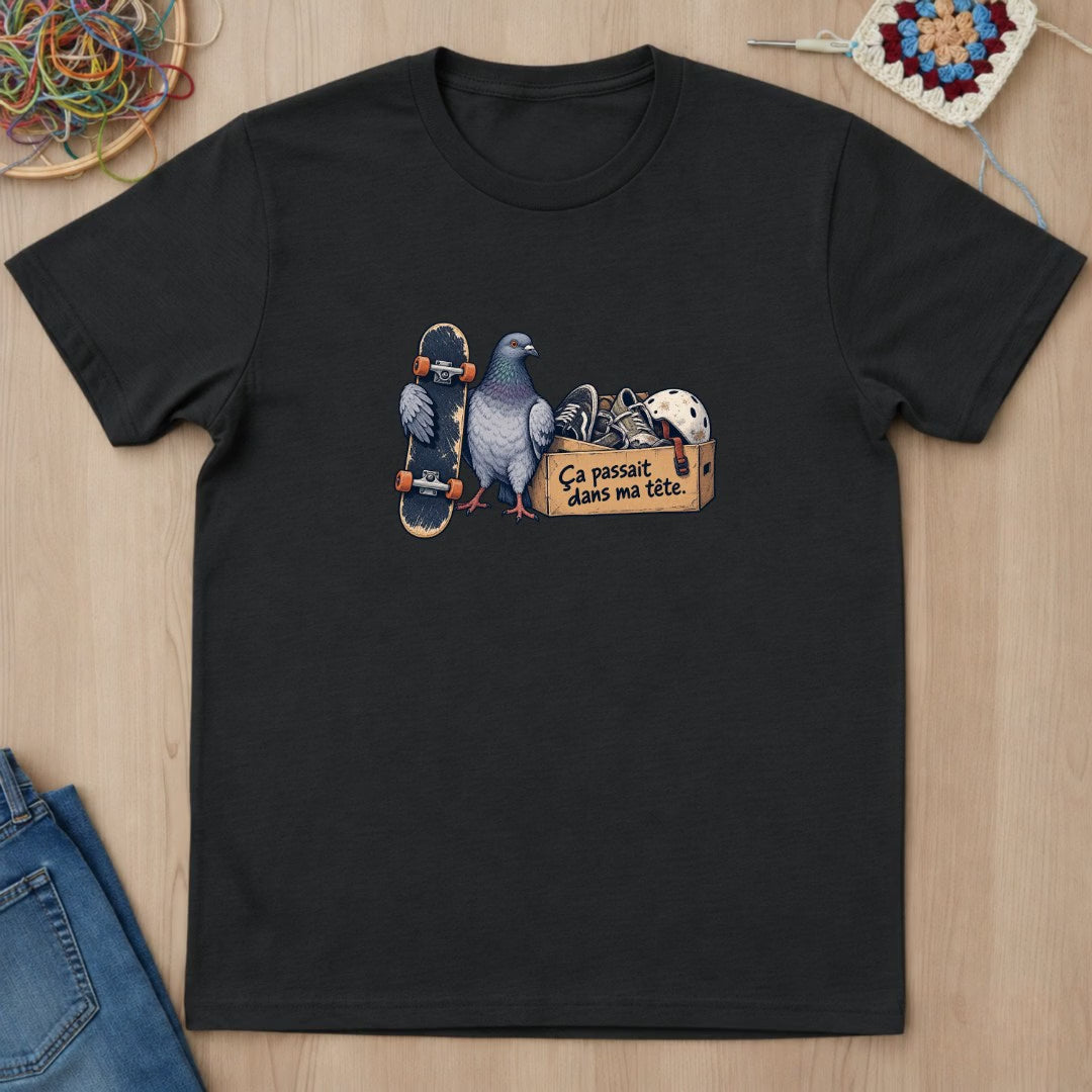 Skate et chaussures usées T-Shirt — video