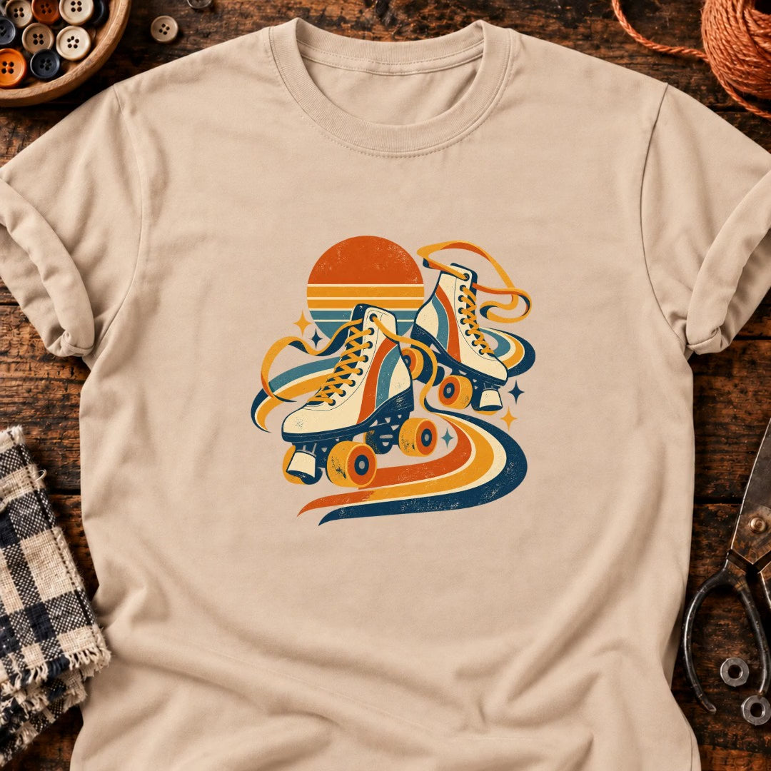 Patins à roulettes rétro géométriques T-Shirt — video